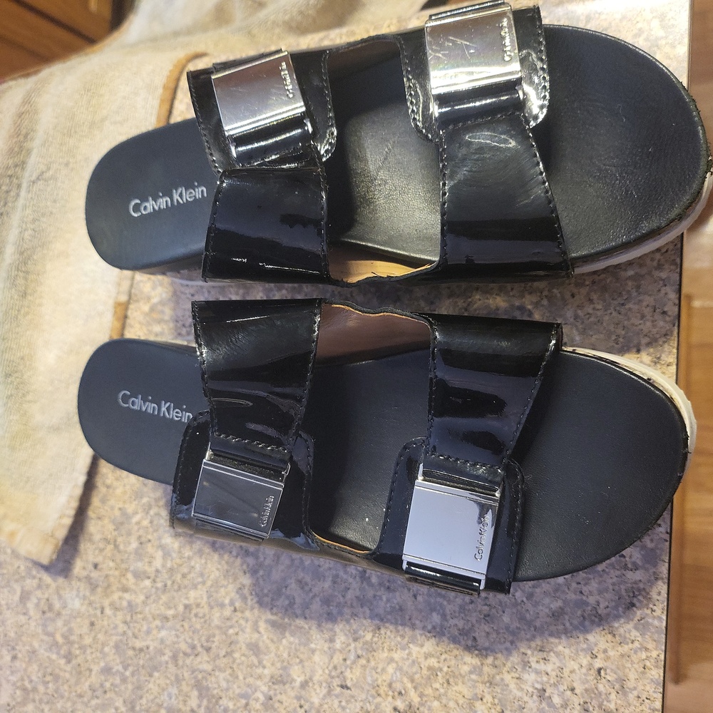 CALVIN KLEIN SANDALS